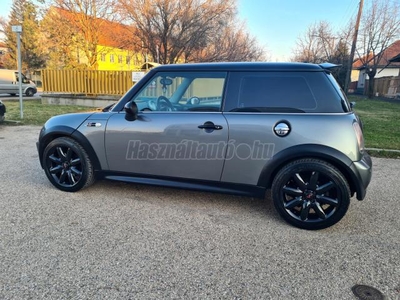 MINI MINI COOPER 1.6 S Teljesen leszervizelt!Tempomat.Xenon.Klíma