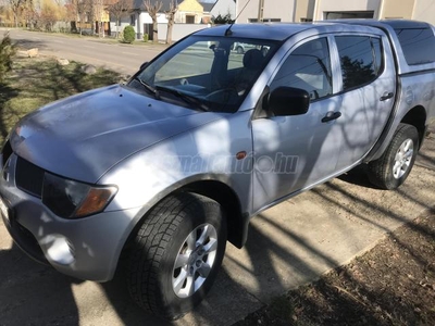 MITSUBISHI L 200 Pick Up 2.5 TD DC Intense