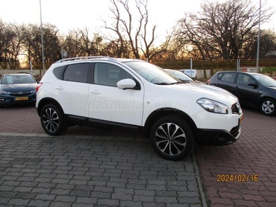 NISSAN QASHQAI 1.6 Tekna Navi-Kamera-Tempomat-Napfénytető-Vonóhorog