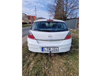 OPEL ASTRA H 1.6 Classic III