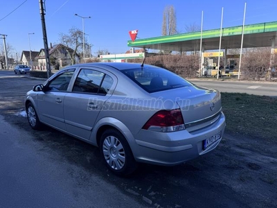 OPEL ASTRA H 1.6 Enjoy Magyar. Friss nagyszerviz. Parkradar