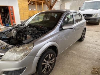 OPEL ASTRA H 1.7 CDTI Cosmo