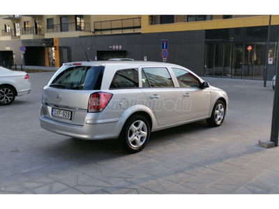 OPEL ASTRA H Caravan 1.9 CDTI Essentia