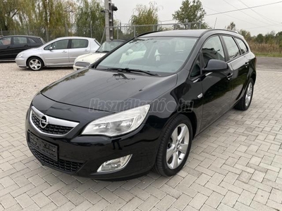 OPEL ASTRA J Sports Tourer 1.7 CDTI Cosmo GARANTÁLT KM.KLÍMA.TEMPOMAT