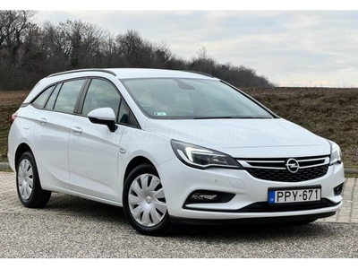 OPEL ASTRA K Sports Tourer 1.4 T Enjoy 1 ÉV GARANCIA/Mo-i/1.Tulaj/Szervizkönyv/Sérülésmentes