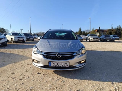 OPEL ASTRA K Sports Tourer 1.4 T Enjoy ÁFÁS Mo-i 1tul szkönyv