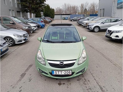 OPEL CORSA 1.4 Cosmo