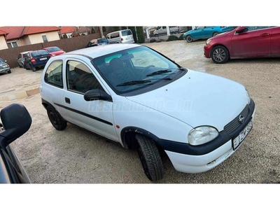 OPEL CORSA B 1.4 16V CDX