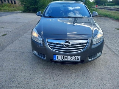 OPEL INSIGNIA 2.0 CDTI