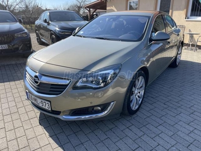 OPEL INSIGNIA 2.0 CDTI Cosmo (Automata) Xenon/Tol.kamera/Ülésfűtés/Táv.Tempomat/Kormányfűtés/Holttérfigyelő