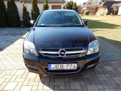 OPEL VECTRA 2.0 T Comfort DUPLA DIGIT KLÍMA.MAGYARORSZÁGI. FÜTHETÖ ÜLÉS.AZONNAL ELVIHETŐ!