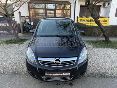 OPEL ZAFIRA 1.8 Cosmo 7 SZEMÉLYES / VEZETETT SZERV.KÖNYV / TEMPOMAT