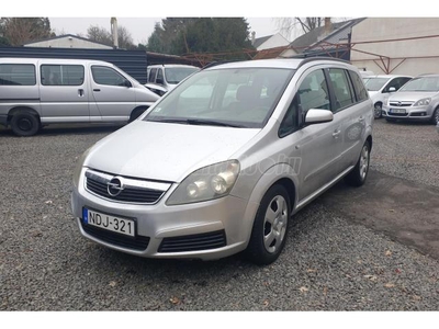 OPEL ZAFIRA B 1.6 Enjoy 7 személy - friss szervíz