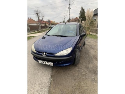 PEUGEOT 206 1.1 Presence