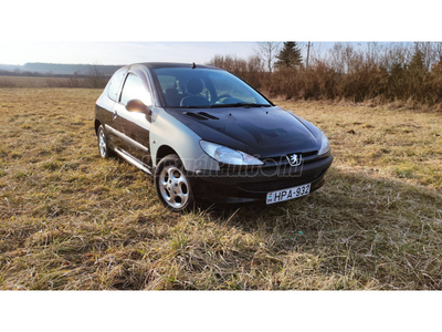 PEUGEOT 206 1.1 Presence