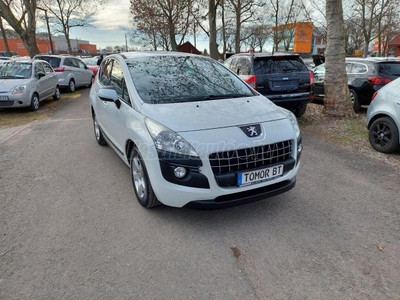 PEUGEOT 3008 1.6 HDi Confort Pack KITŰNŐ ÁLLAPOT-214.000 KM!!!