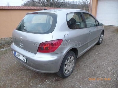 PEUGEOT 307 1.6 HDi Presence