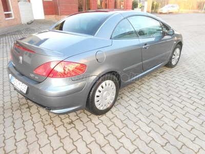 PEUGEOT 307 CC 2.0 Standard