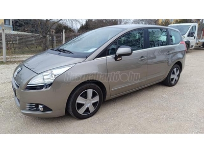 PEUGEOT 5008 1.6 HDi Confort FRISS VIZSGA-7SZEMÉLYES