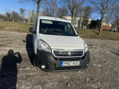 PEUGEOT PARTNER 1.6 BlueHDi 75 Premium L1 (3 személyes ) magyar 1 tulaj!Klima.ülésfűtés.ASR.tempomat!