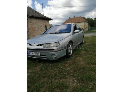 RENAULT LAGUNA 1.9 DTi RXE Evolution