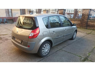 RENAULT SCENIC Scénic 1.5 dCi Dynamique