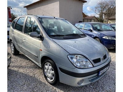 RENAULT SCENIC Scénic 1.9 dCi Alize