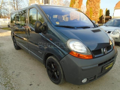 RENAULT TRAFIC 2.5 dCi L2H1 KITŰNŐ ÁLLAPOT! 9 FŐS!