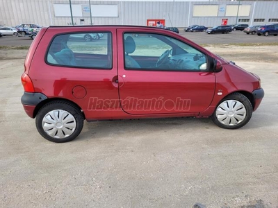 RENAULT TWINGO 1.2 16V Season