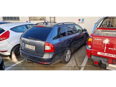 SKODA OCTAVIA 1.8 TFSI Elegance