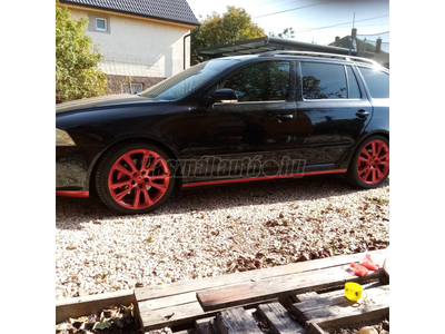 SKODA OCTAVIA Combi 2.0 TFSI RS