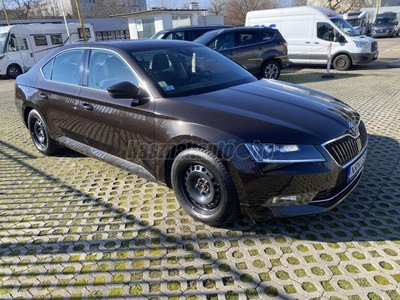 SKODA SUPERB 2.0 TDi SCR Style Magyarországi. I.tul. sok extrával