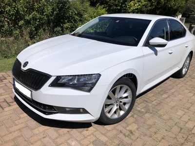 SKODA SUPERB 2.0 TDi Style DSG