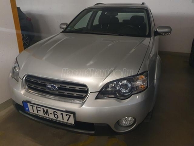 SUBARU OUTBACK 2.5 Standard