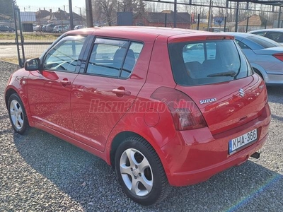 SUZUKI SWIFT 1.3 GLX CD AC