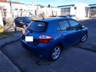 TOYOTA AURIS 1.4 D-4D sok extra