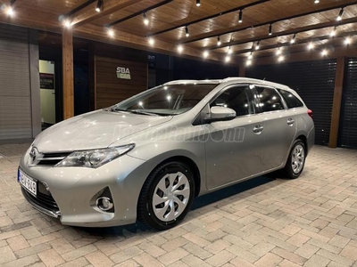 TOYOTA AURIS Touring Sports 1.4 D-4D Active Áfás Ár! NBV-849