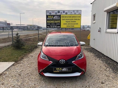 TOYOTA AYGO 1.0 x-play TEMPOMAT! T.KAMERA! 57.000 KM!TOLATÓ KAMERA!