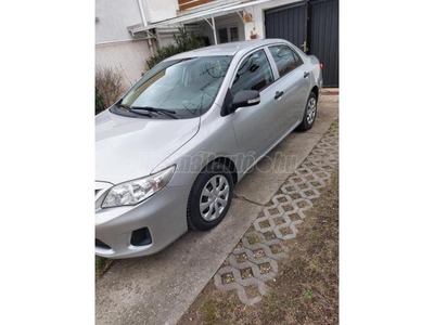 TOYOTA COROLLA Sedan 1.4 D-4D