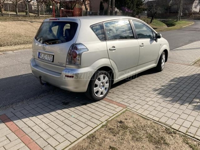 TOYOTA COROLLA VERSO 1.6 Luna