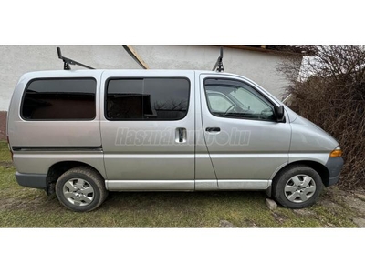 TOYOTA HI-ACE Hiace 2.4 D Panel Van