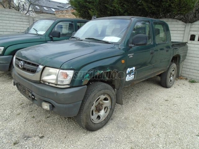 TOYOTA HI LUX Hilux 2.5 D-4D 4x4 Double SR5 1.TULAJ----CSERÉLHETŐ