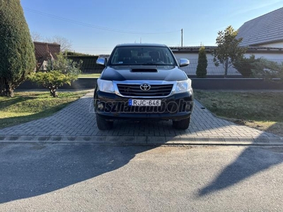 TOYOTA HI LUX Hilux 2.5 D-4D 4x4 Double Style