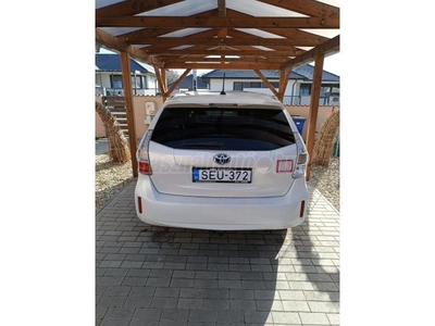 TOYOTA PRIUS+ 1.8 HSD Executive e-CVT