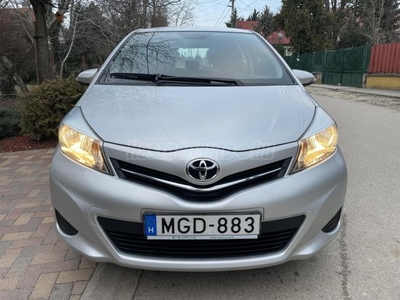 TOYOTA YARIS 1.33 Active+Cool 15300km!!!Klíma.Navi.Tolató kamera.6sebességes