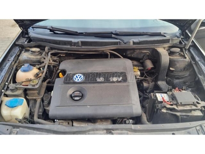 VOLKSWAGEN BORA 1.6 Comfortline