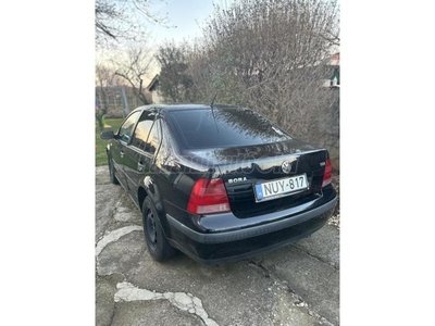 VOLKSWAGEN BORA 1.9 PD TDI Highline