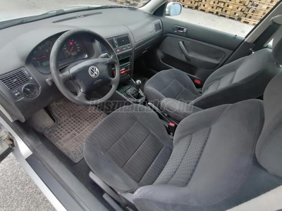 VOLKSWAGEN GOLF 1.9 TDI Comfortline Golf 4