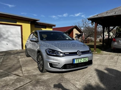 VOLKSWAGEN GOLF e-Golf