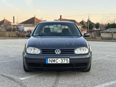 VOLKSWAGEN GOLF IV 1.6 25 év Klíma/Tempomat/4 elektromos ablak/jubileumi kiadás